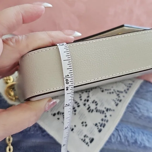 Trio+Free Shipping•Quality High Fashion Group - Picture 17 of 17